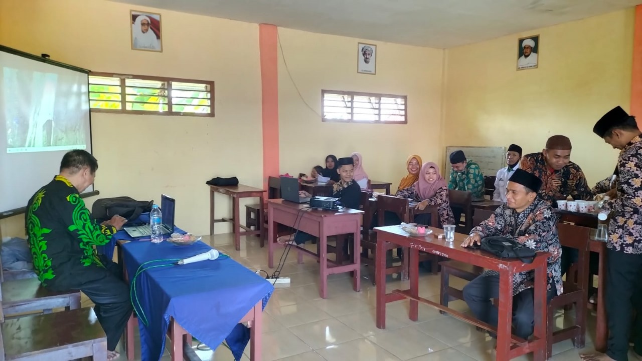 Perpustakaan sekolah yang luas dengan rak buku tinggi dan siswa yang sedang membaca di meja